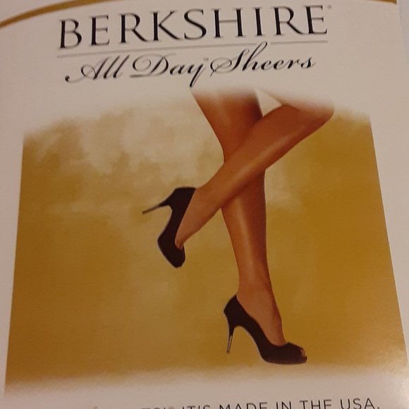 Panty Hose Set #8 (All Nude) - Picture 2 of 3